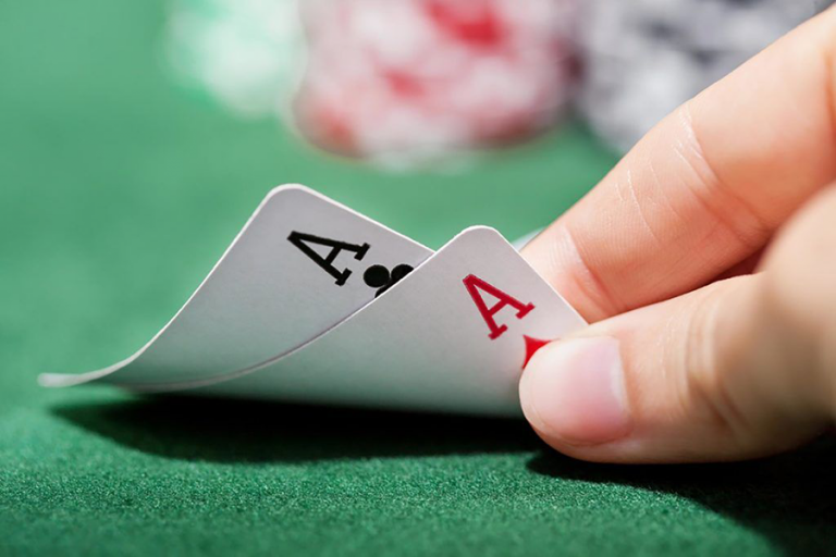 Các hạng bài Poker có gì đặc biệt?