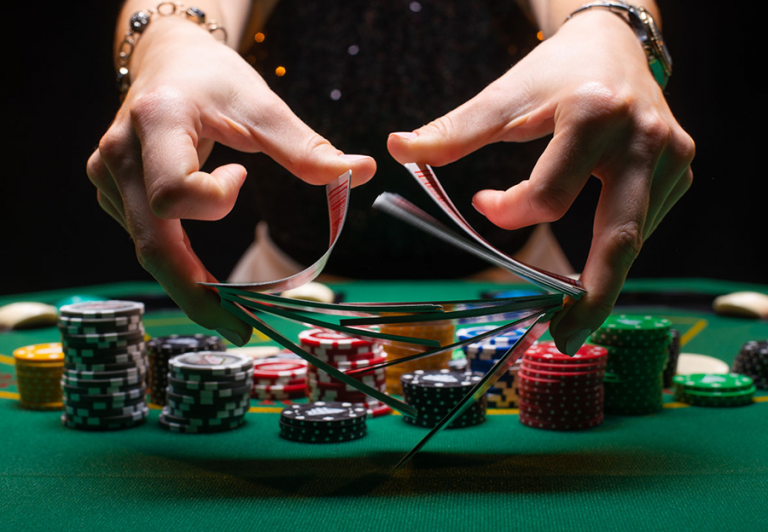 Tìm hiểu một số kinh nghiệm chơi Poker đánh bại đối thủ