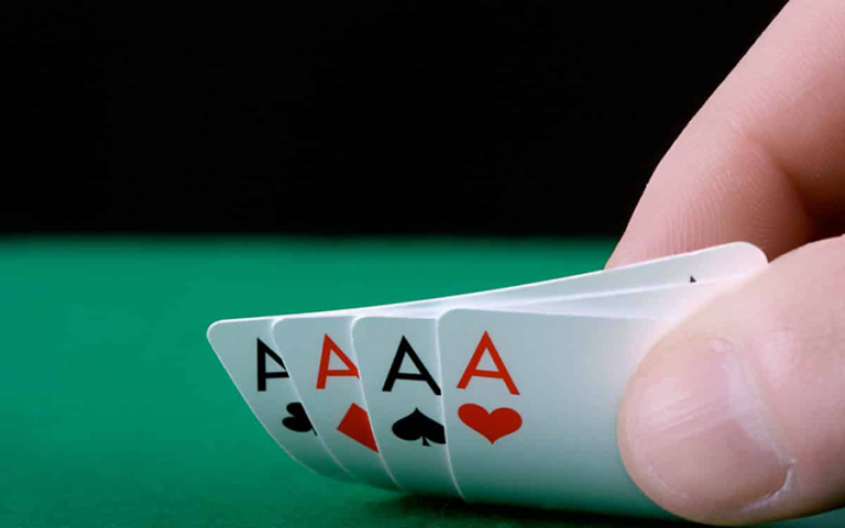 Tuyệt chiêu bức phá trong game Poker