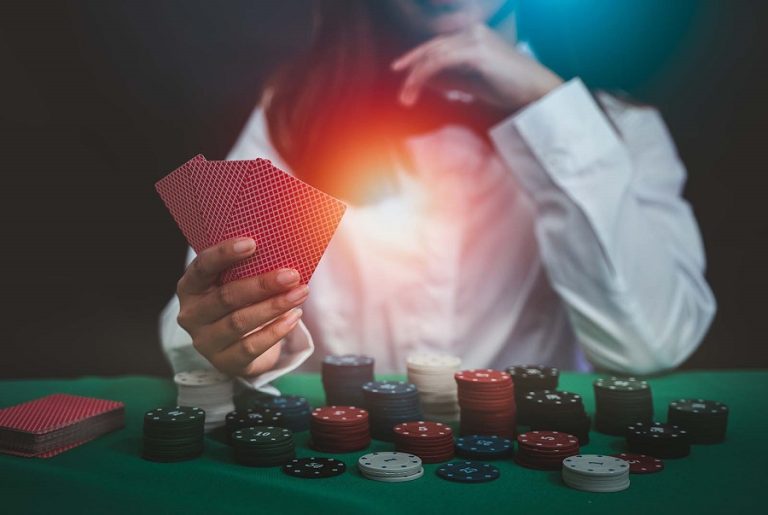 Hướng dẫn cách chơi game bài Blackjack dành cho người mới